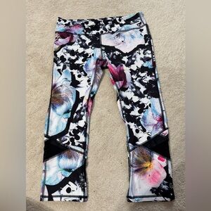 Apana Multicolor Abstract Leggings